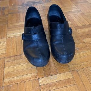 Dansko shoes * accepting offers